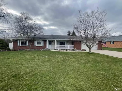 6393 Hawthorne, Ottawa Lake, MI 49267