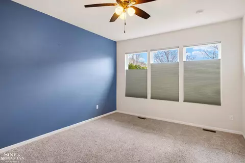 Bedroom - 49636 Hiddenbrook Dr, Macomb, MI 48042 photo 1 of 4
