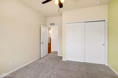 Bedroom - 49636 Hiddenbrook Dr, Macomb, MI 48042 photo 4 of 4