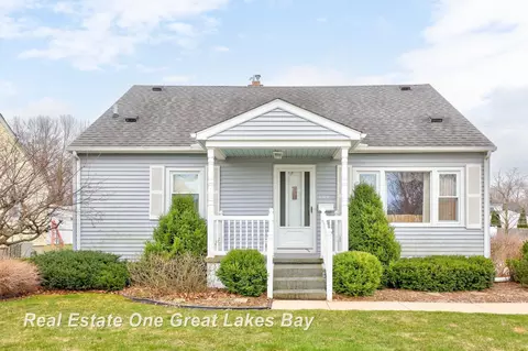 2304 32nd, Bay City, MI 48708