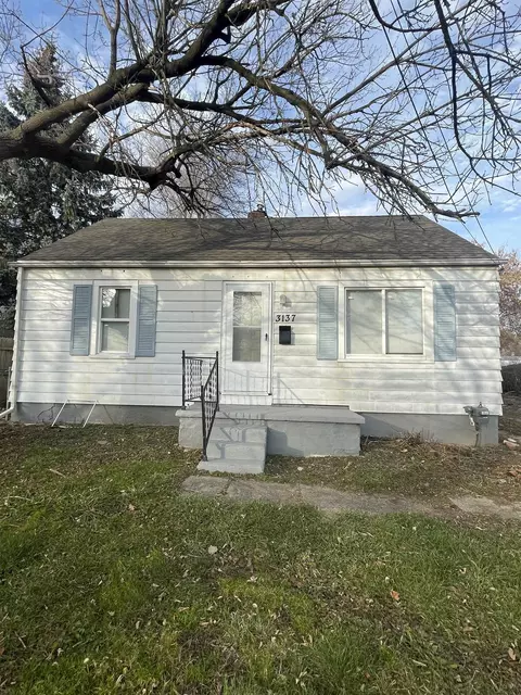 3137 Leith, Flint, MI 48506