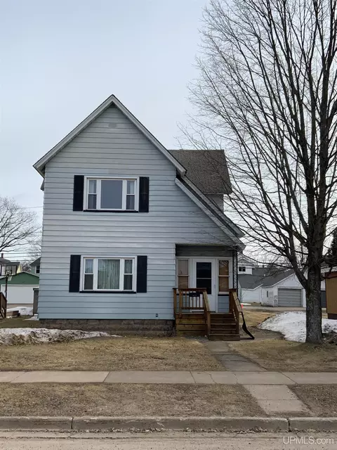 956 Baldwin, Negaunee, MI 49866