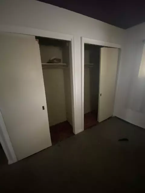Bedroom - 3601 Kent, Flint, MI 48503 photo 2 of 4
