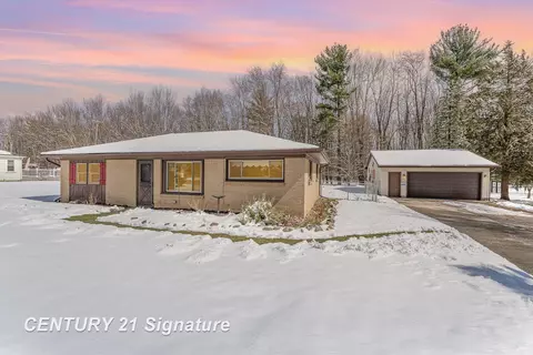 334 N Miller, Saginaw, MI 48609