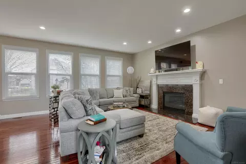 Living - 16328 Vandelay Dr, Macomb, MI 48044 photo 3 of 7