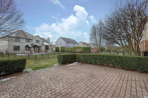 Exterior - 16328 Vandelay Dr, Macomb, MI 48044 photo 6 of 10