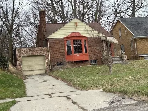 1610 N Grand Traverse, Flint, MI 48503