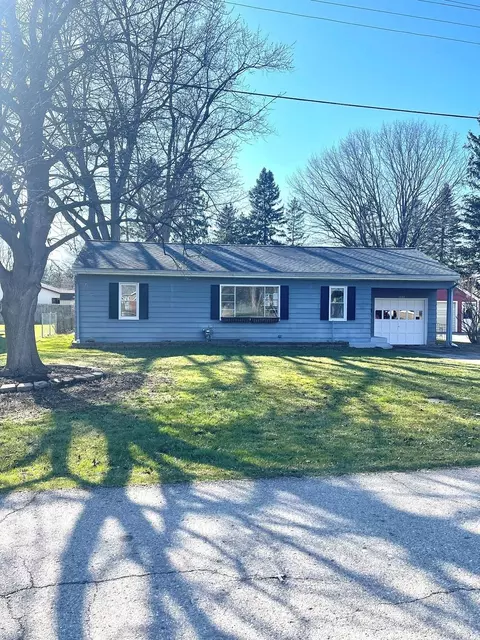 1407 Cherrylawn, Owosso, MI 48867