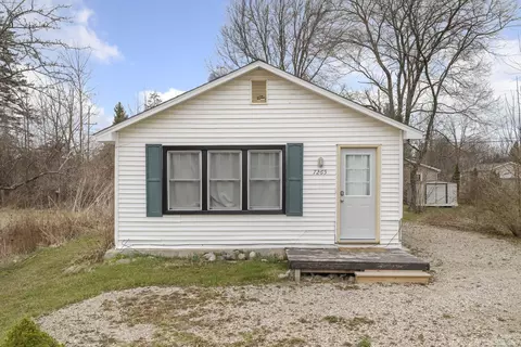 7265 Cedar, Lexington, MI 48450