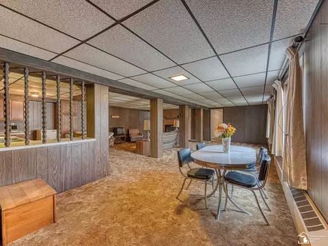 Dining - 13332 Stowell, Dundee, MI 48131 photo 6 of 6