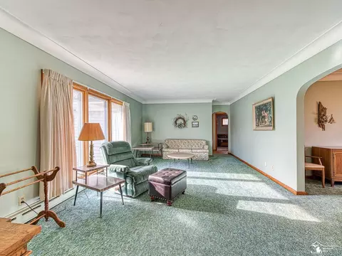 Living - 13332 Stowell, Dundee, MI 48131 photo 1 of 5
