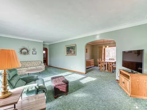 Living - 13332 Stowell, Dundee, MI 48131 photo 3 of 5