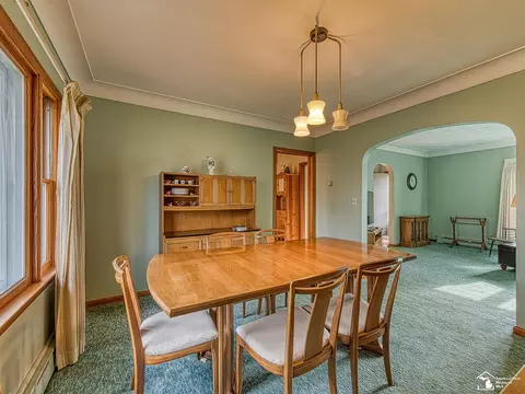 Dining - 13332 Stowell, Dundee, MI 48131 photo 2 of 6