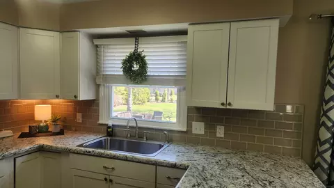 Kitchen - 330 E Meldrum Cir, Saint Clair, MI 48079 photo 2 of 4