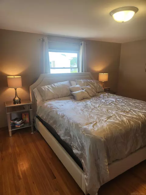 Bedroom - 330 E Meldrum Cir, Saint Clair, MI 48079 photo 1 of 6