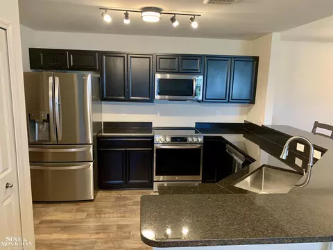 22041 Aberdeen, Macomb, MI 48042 photo 3
