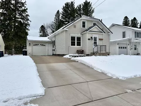 149 E Francis, Ironwood, MI 49938