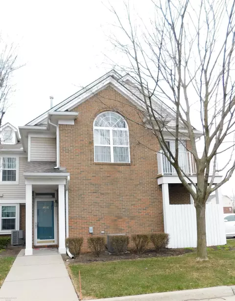 14576 Holborn, Sterling Heights, MI 48313