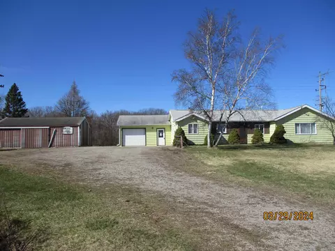8828 Bay City Forestville, Fairgrove, MI 48733