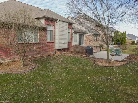Exterior - 17540 Eider, Clinton Township, MI 48038 photo 11 of 20