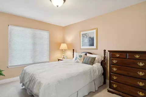 Bedroom - 17540 Eider, Clinton Township, MI 48038 photo 4 of 5