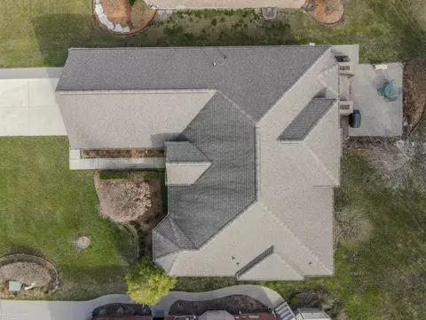 Exterior - 17540 Eider, Clinton Township, MI 48038 photo 6 of 20