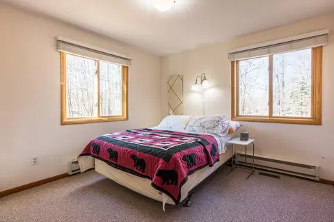 Bedroom - 8091 Lakeview, Harrison, MI 48625 photo 3 of 9