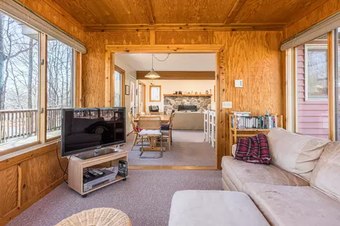 Living - 8091 Lakeview, Harrison, MI 48625 photo 6 of 6