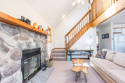 Living - 8091 Lakeview, Harrison, MI 48625 photo 4 of 6