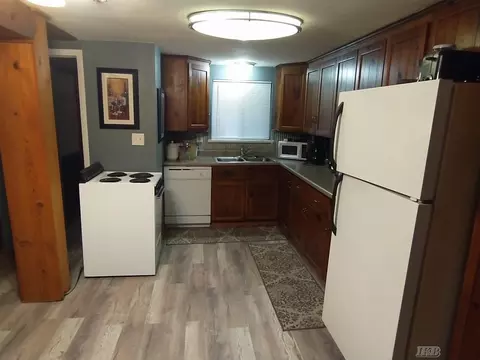 Kitchen - 513 Ithaca, Harrison, MI 48625 photo 1 of 3