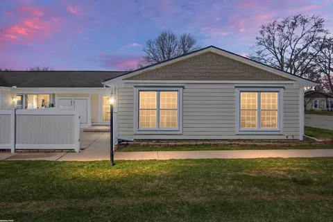 22629 Woolsey, Novi, MI 48375