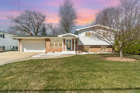 3242 Bangor, Bay City, MI 48706