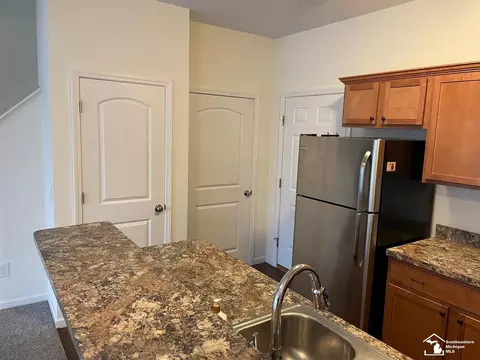 657 Powell, Dundee, MI 48131 photo 4