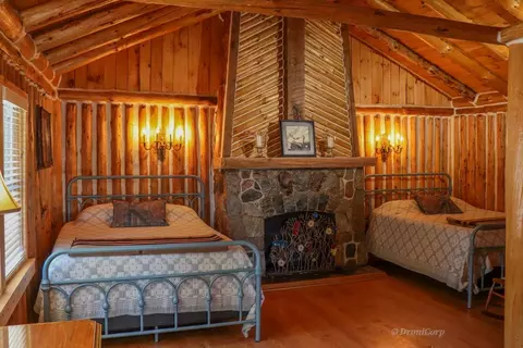 Bedroom - 4415 Wagarville, Gladwin, MI 48624 photo 5 of 5