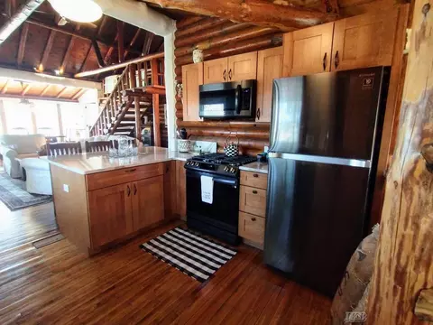 Kitchen - 4415 Wagarville, Gladwin, MI 48624 photo 3 of 6