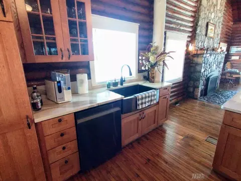 Kitchen - 4415 Wagarville, Gladwin, MI 48624 photo 4 of 6