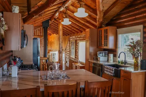Dining - 4415 Wagarville, Gladwin, MI 48624 photo 1 of 4