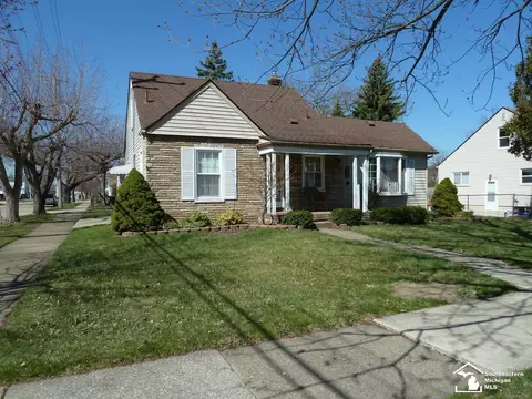 17636 Matthews, Riverview, MI 48193