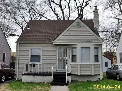 12191 E Outer, Detroit, MI 48224 photo 7