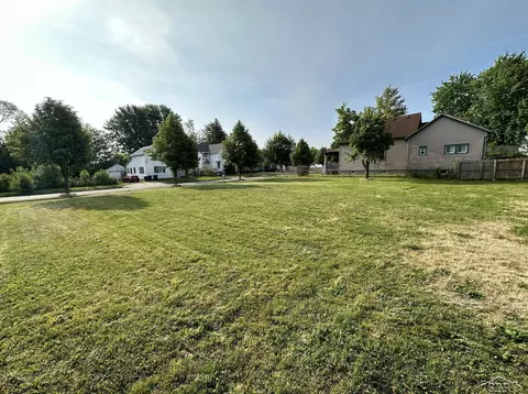 600 Stanton, Bay City, MI 48708