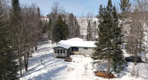 17851 Moscow, Chassell, MI 49916
