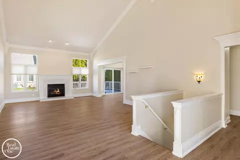 Living - 45597 Delmar, Macomb, MI 48044 photo 1 of 6