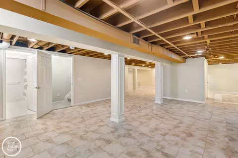 Other - 45597 Delmar, Macomb, MI 48044 photo 8 of 10