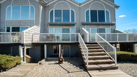 Exterior - 1748 Castleview, Gladwin, MI 48624 photo 3 of 8