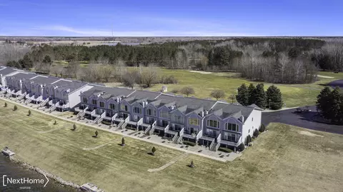 View/Area - 1748 Castleview, Gladwin, MI 48624 photo 4 of 13