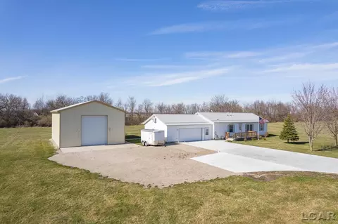 8216 W Weston, Morenci, MI 49256