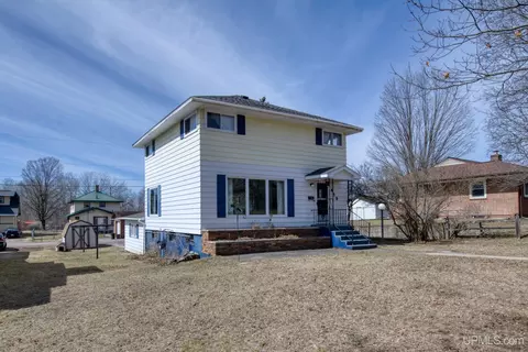 419 Saginaw, Norway, MI 49870