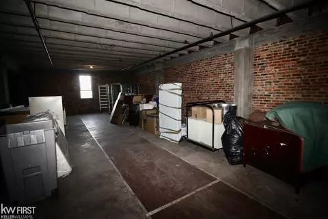 1273 Broadway, Flint, MI 48506 photo 59