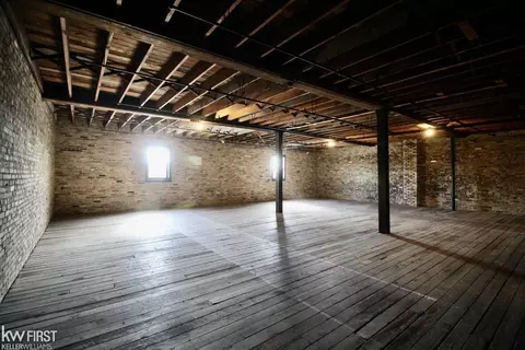 1273 Broadway, Flint, MI 48506 photo 16