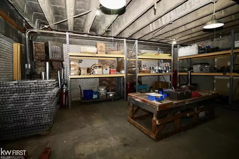 1273 Broadway, Flint, MI 48506 photo 69